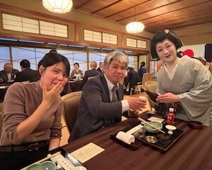 第1131回福岡北LC例会報告 「賀寿のお祝い」